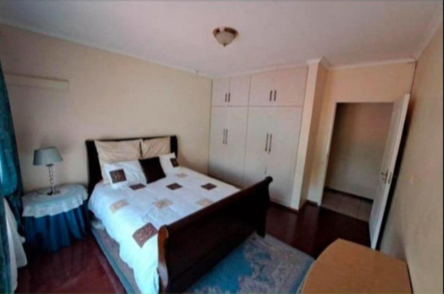 5 Bedroom Property for Sale in Mmabatho Unit 6 North West